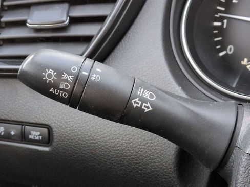 Used 2017 Nissan Rogue Sport SV w/ SV All-Weather Package image 25