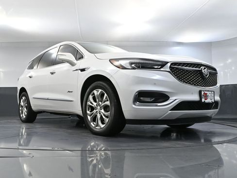 Used 2020 Buick Enclave Avenir w/ Avenir Technology Package image 68