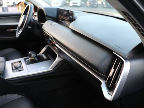 Certified 2026 MAZDA CX-90 3.3 Turbo w/ Premium Sport Pkg AWD/4WD image 8