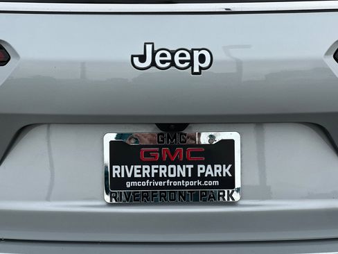 Used 2023 Jeep Grand Cherokee L Limited w/ Trailer Tow Group (B) image 49