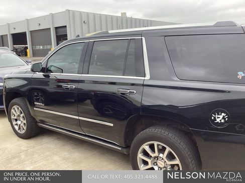 Used 2016 GMC Yukon Denali w/ Open Road Package RWD image 9