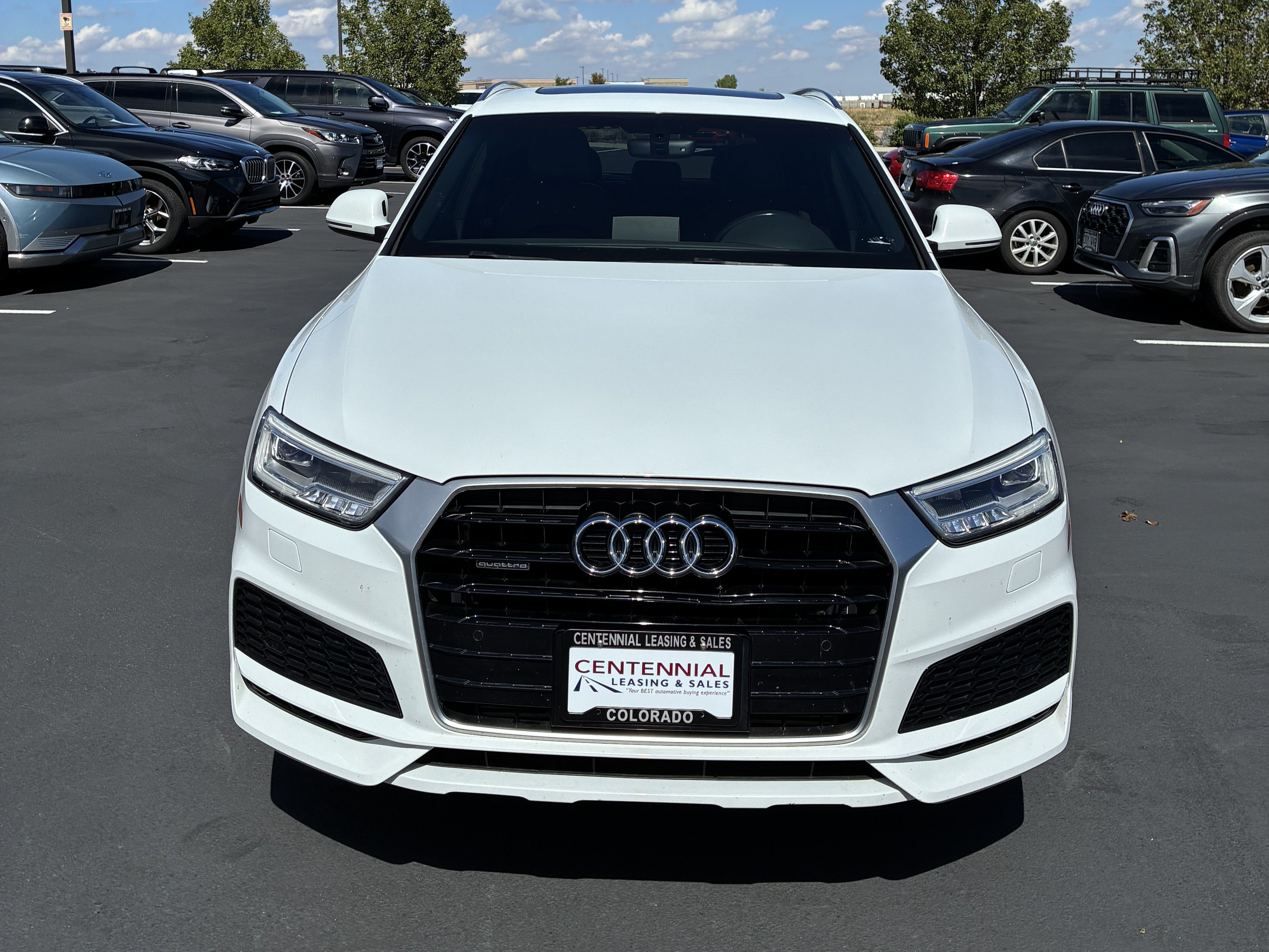 Used 2018 Audi Q3 2.0T Premium Plus w/ Premium Plus Package AWD/4WD image 2