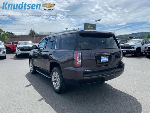 Used 2016 GMC Yukon SLE w/ HD Trailering Package AWD/4WD image 5