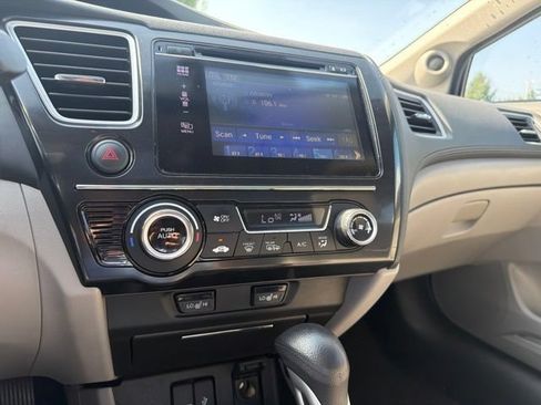 Used 2015 Honda Civic EX-L image 18