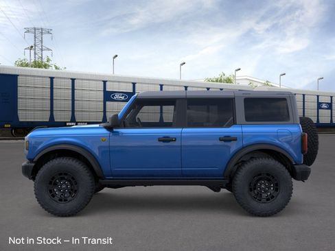 New 2026 Ford Bronco Badlands AWD/4WD image 3