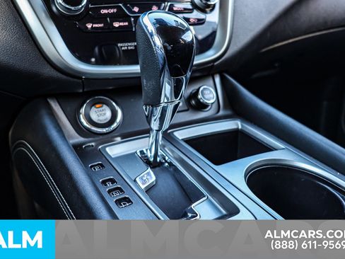 Used 2023 Nissan Murano SV image 39