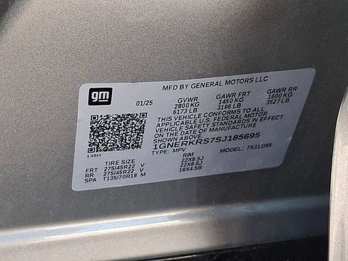 Used 2025 Chevrolet Traverse High Country w/ LPO, Floor Liner Package FWD image 31
