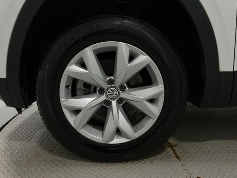 Used 2018 Volkswagen Atlas SEL image 38