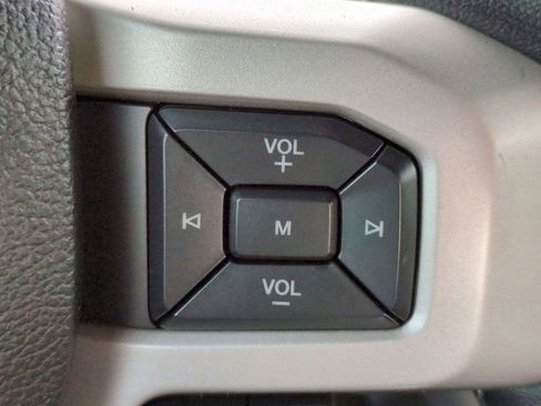 Used 2019 Ford F250 Lariat w/ Lariat Ultimate Package image 28