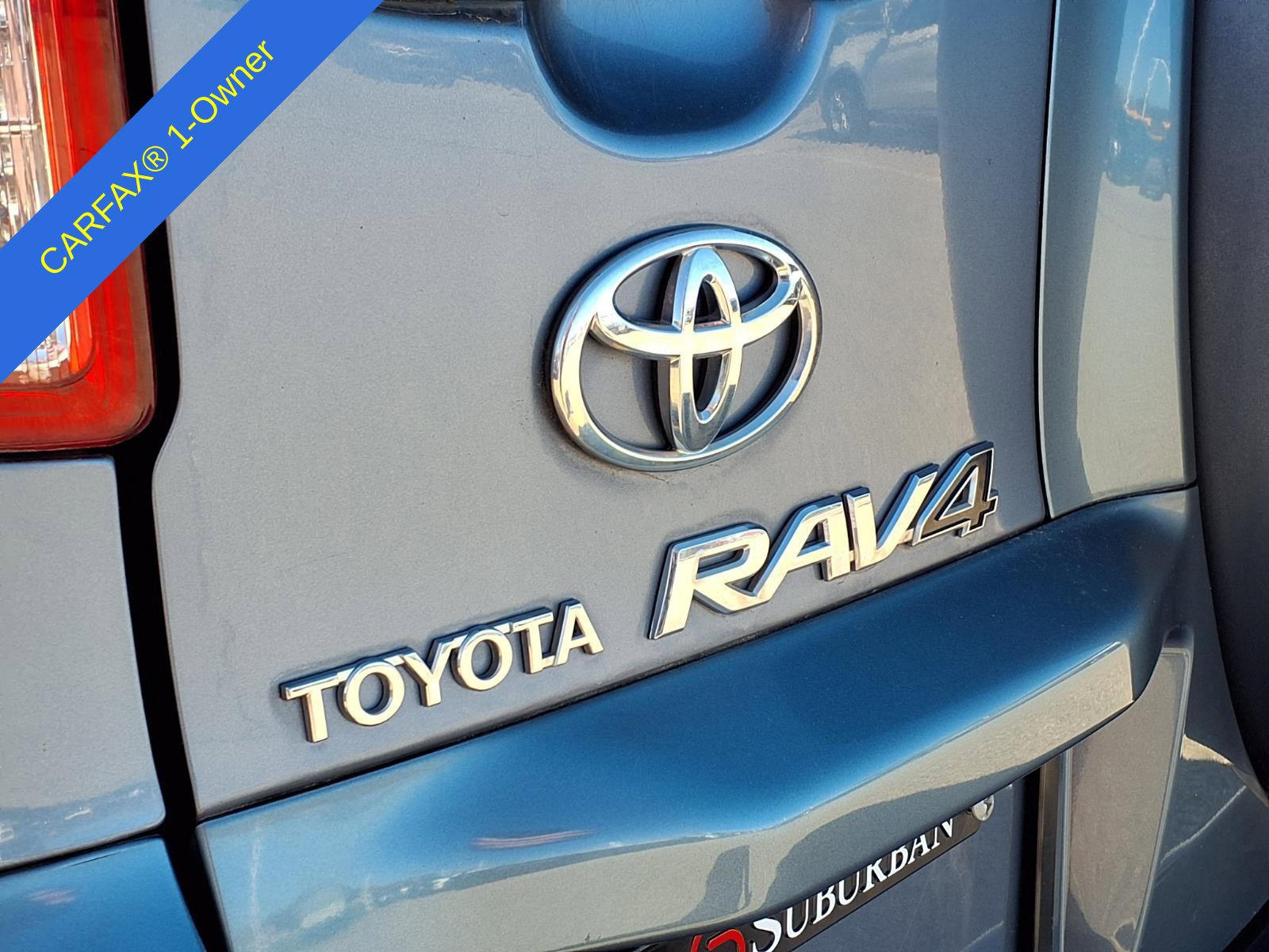 Used 2006 Toyota RAV4 Limited AWD/4WD image 11