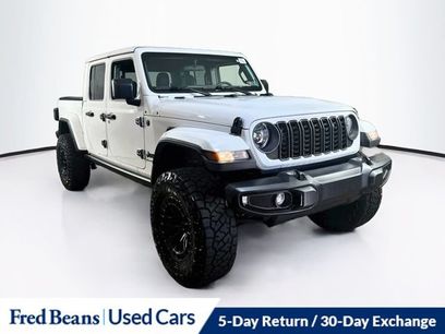Used 2024 Jeep Gladiator Sport