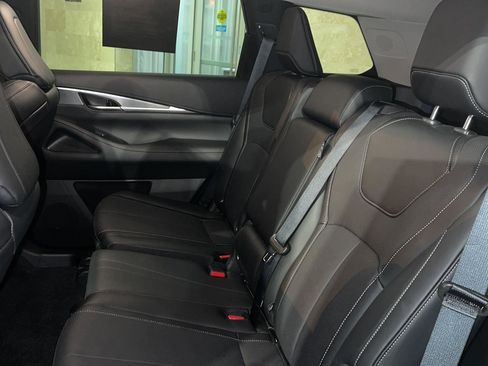 Certified 2026 INFINITI QX60 Pure w/ Cargo Package image 16