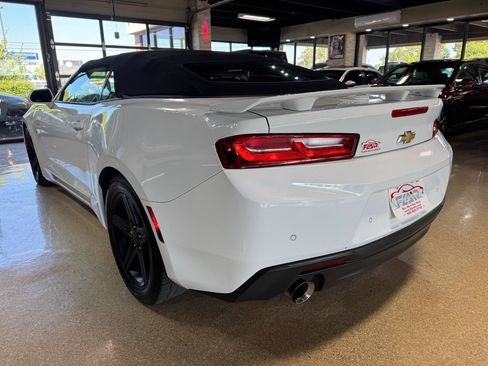 Used 2017 Chevrolet Camaro LT RWD image 5