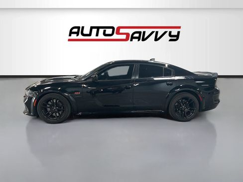 Used 2023 Dodge Charger Scat Pack RWD image 4