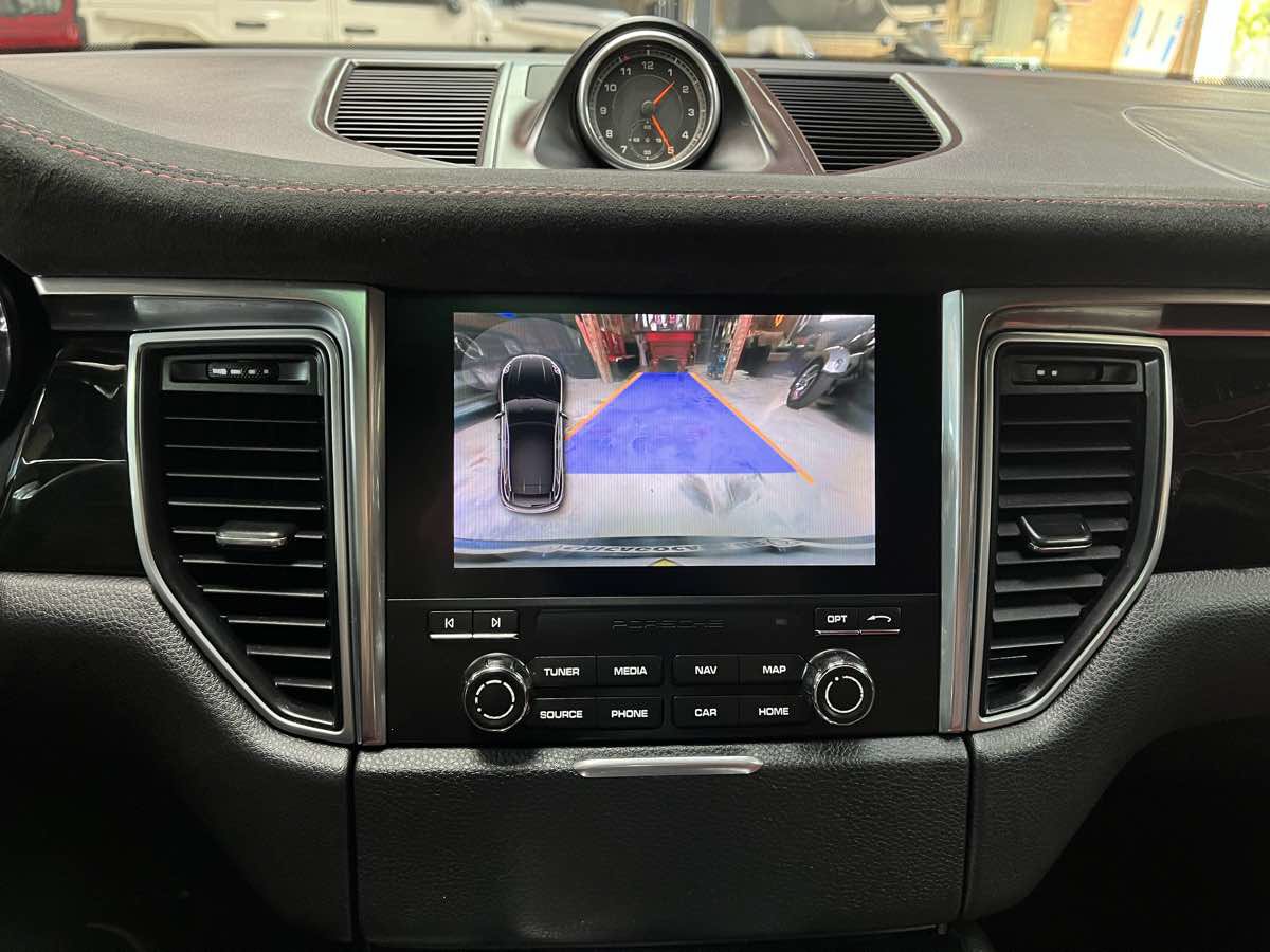 Used 2017 Porsche Macan S AWD/4WD image 19