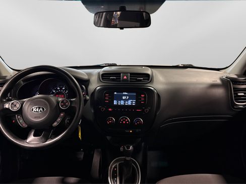 Used 2018 Kia Soul Base image 20