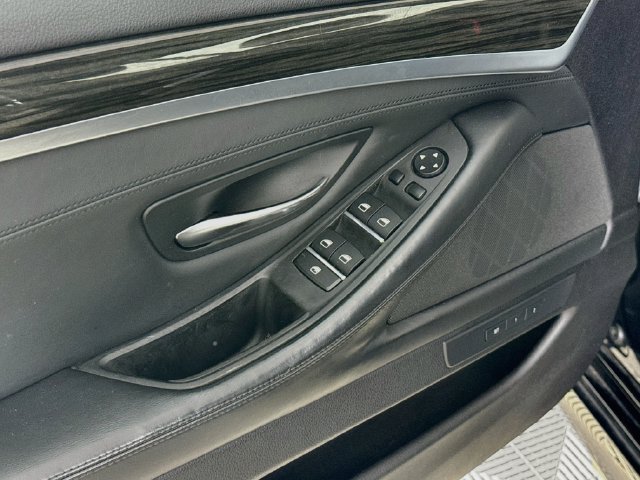 Used 2016 BMW 535i xDrive Sedan AWD/4WD image 18