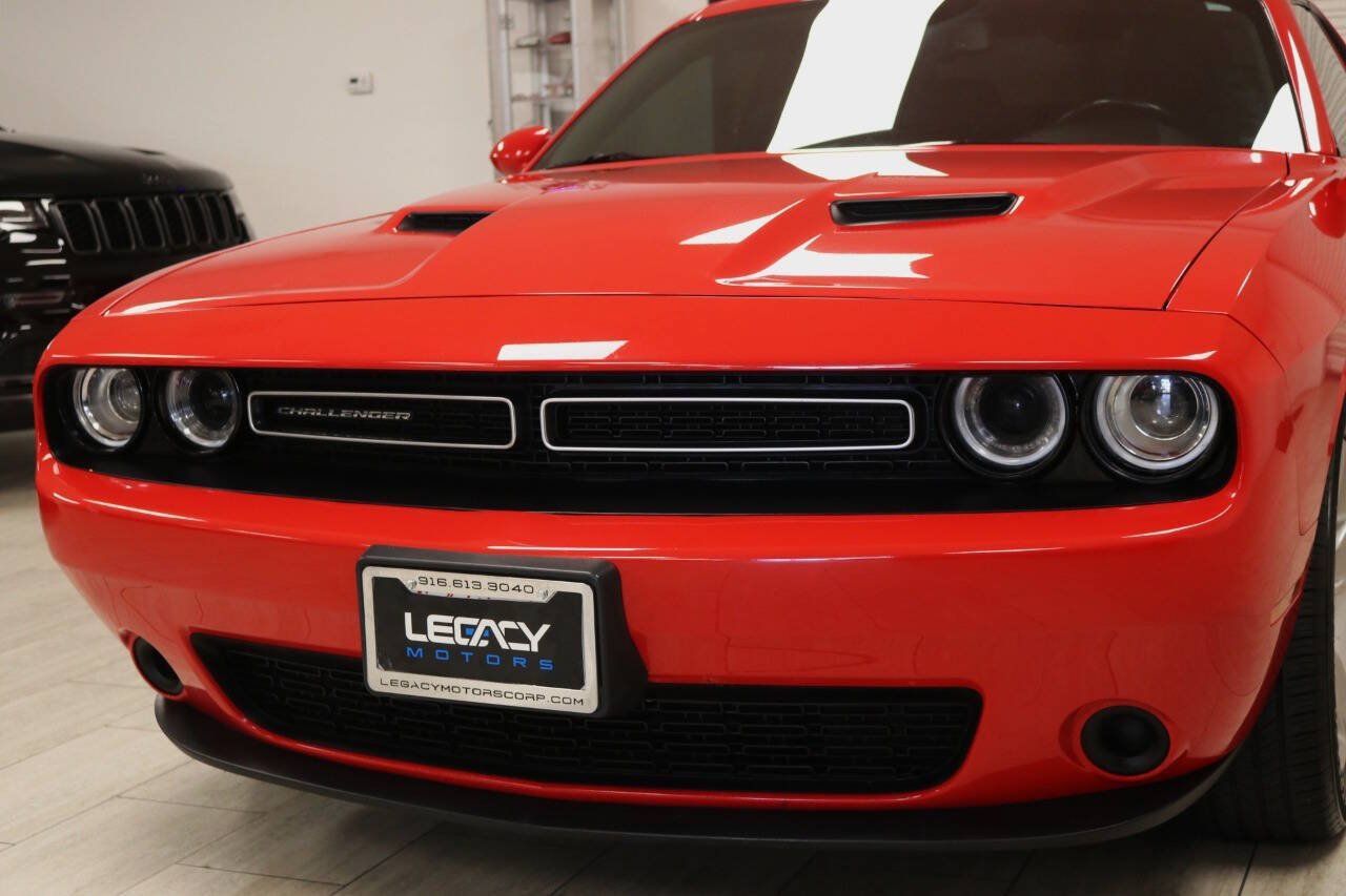 Used 2023 Dodge Challenger SXT RWD image 87