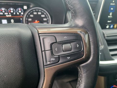 Used 2021 Chevrolet Suburban High Country image 14