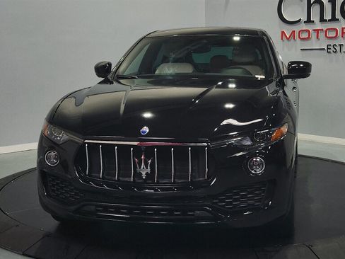 Used 2019 Maserati Levante AWD/4WD image 4