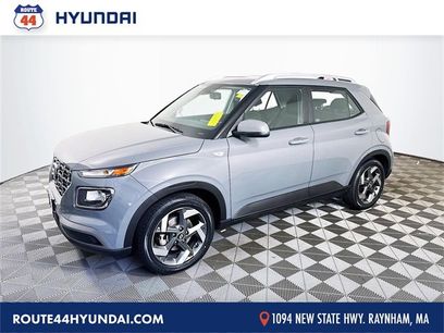 Used 2022 Hyundai Venue SEL