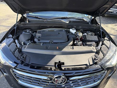 Used 2023 Buick Envision Essence image 32