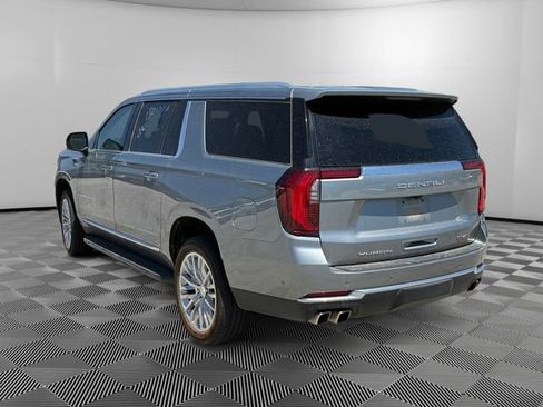 Certified 2025 GMC Yukon XL Denali AWD/4WD image 3