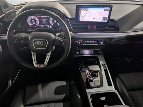 Used 2025 Audi Q5 2.0T Premium Plus image 18