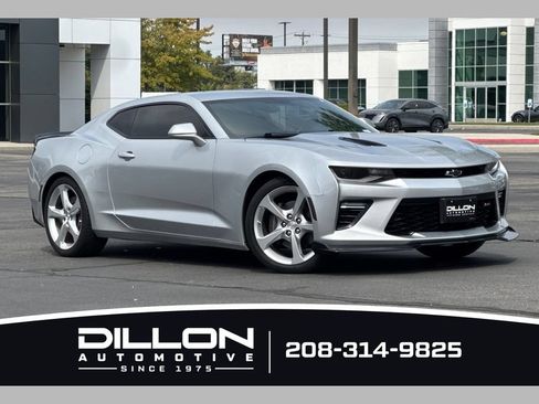 Used 2018 Chevrolet Camaro SS RWD image 1