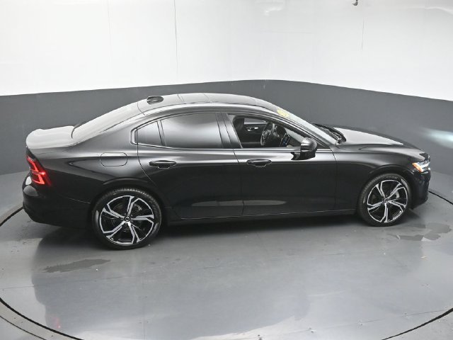 Used 2023 Volvo S60 B5 Plus FWD image 46