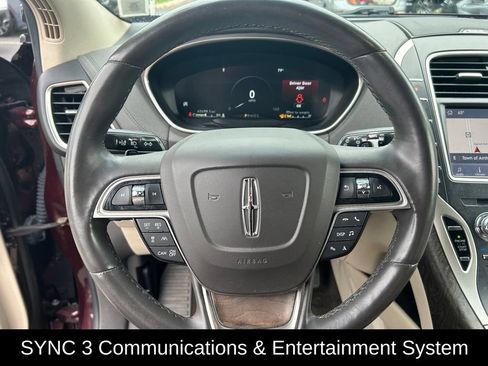 Used 2020 Lincoln Nautilus Reserve AWD/4WD image 9