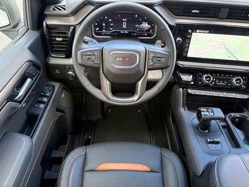 New 2025 GMC Sierra 1500 AT4 w/ AT4 Premium Package image 28