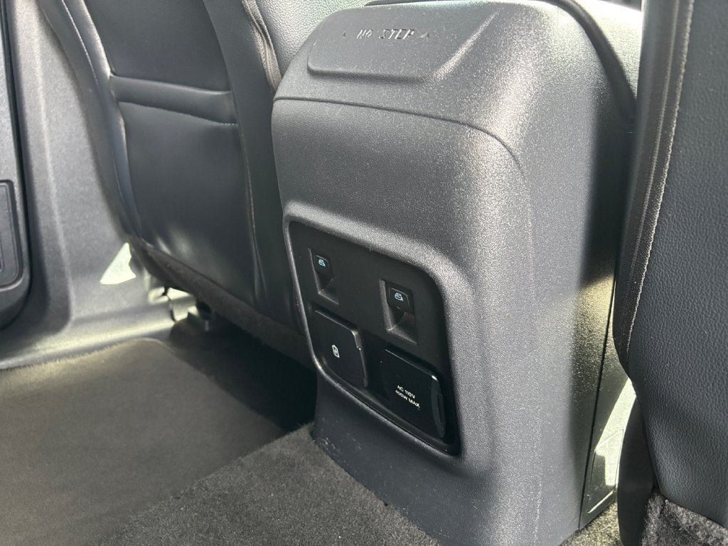 Used 2022 Ford Bronco Wildtrak AWD/4WD image 32