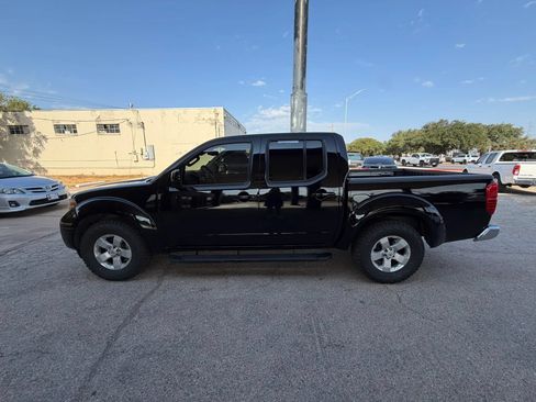 Used 2012 Nissan Frontier SV w/ SV Premium Utility Pkg RWD image 4