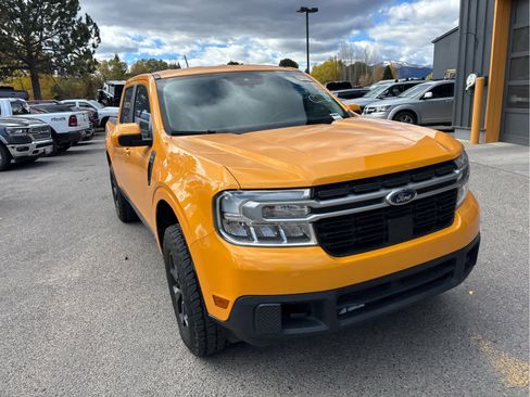 Used 2022 Ford Maverick Lariat w/ Lariat Luxury Package image 12