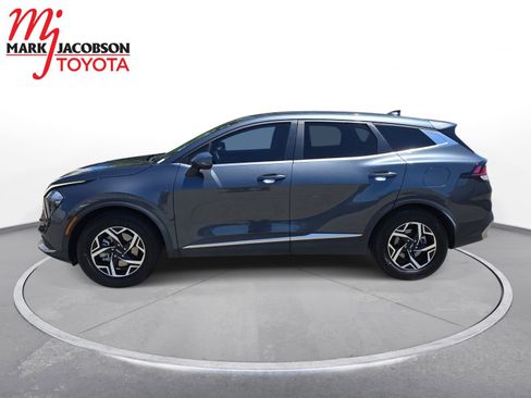 Used 2023 Kia Sportage LX FWD image 8
