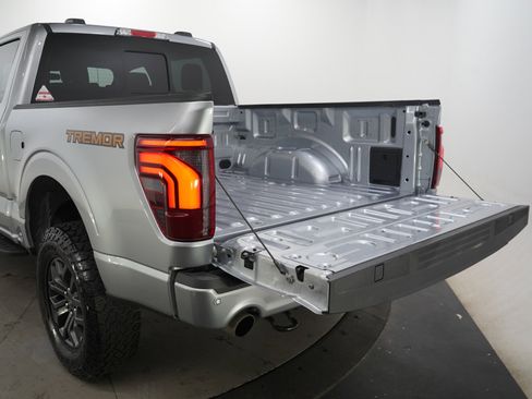 Used 2024 Ford F150 Tremor w/ Tow/Haul Package AWD/4WD image 18