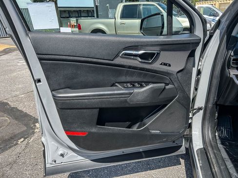 Used 2024 Kia Sportage SX FWD image 26