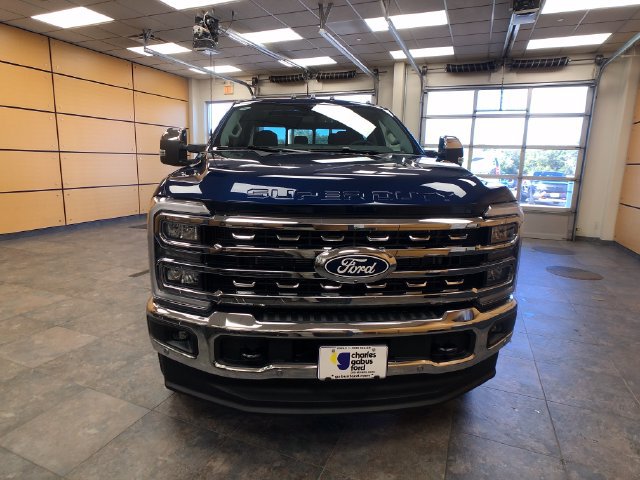 New 2027 Ford F250 Lariat w/ Lariat Premium Package AWD/4WD image 2