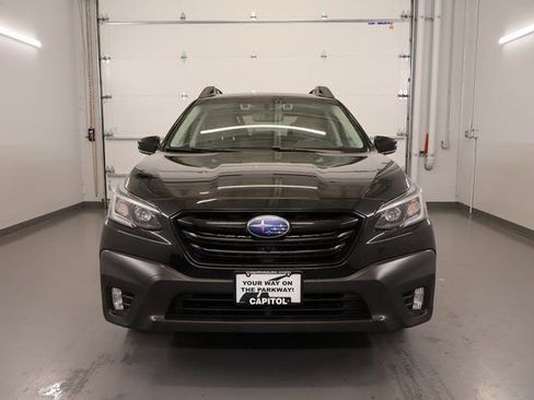 Used 2022 Subaru Outback Onyx Edition XT AWD/4WD image 6