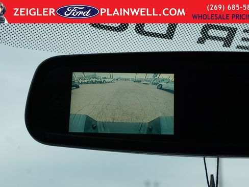 Used 2015 Ford F250 XLT w/ FX4 Off-Road Package AWD/4WD image 17