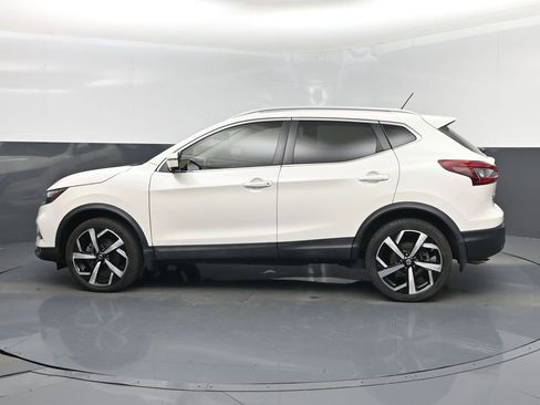 Used 2020 Nissan Rogue Sport SL w/ Premium Package FWD image 10