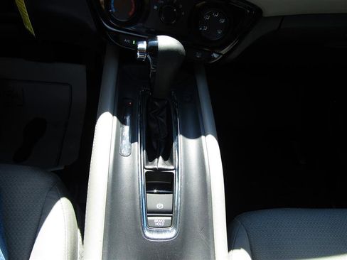 Used 2019 Honda HR-V LX image 20
