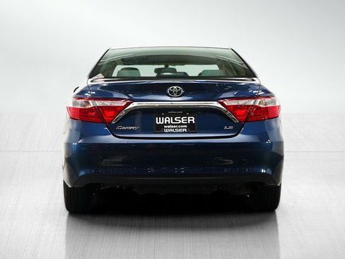 Used 2015 Toyota Camry LE FWD image 4
