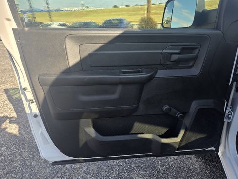 Used 2022 RAM 3500 Tradesman image 10