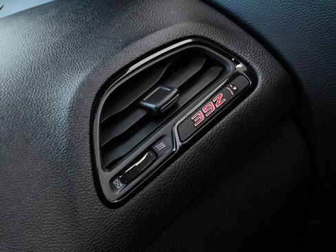 Used 2021 Dodge Challenger R/T Scat Pack image 25