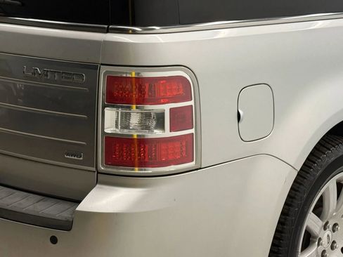 Used 2012 Ford Flex Limited AWD/4WD image 10