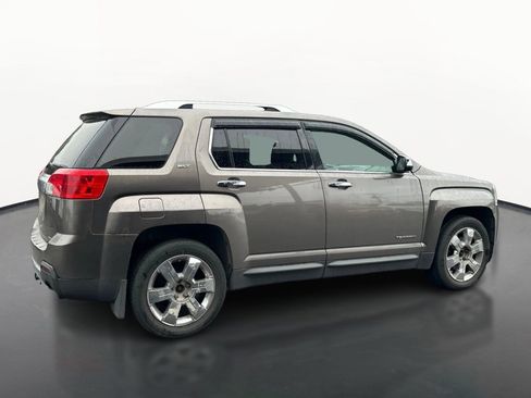 Used 2012 GMC Terrain SLT w/ Chrome and Technology Package AWD/4WD image 3