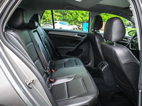 Used 2015 Volkswagen Golf SE FWD image 15