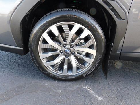 Used 2025 Subaru Forester Touring image 12